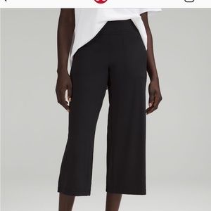 lululemon Align Super High-Rise Wide Leg Crop 23” Black